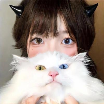 三女性