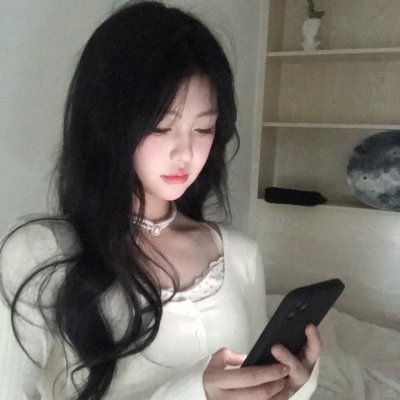 驼背人与舞女
